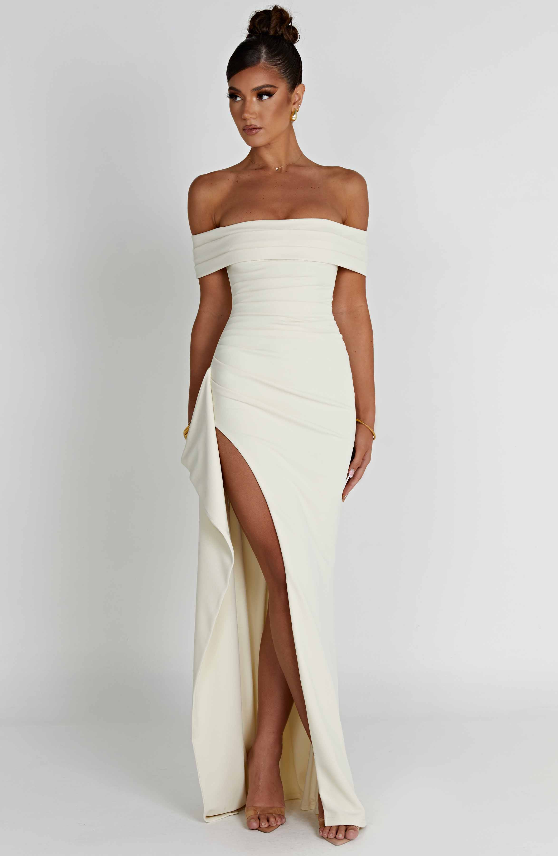 KIM | Off-Shoulder Satijnen Maxijurk